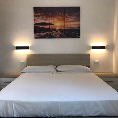 Eagle Rooms Riva del Garda Dış mekan fotoğraf