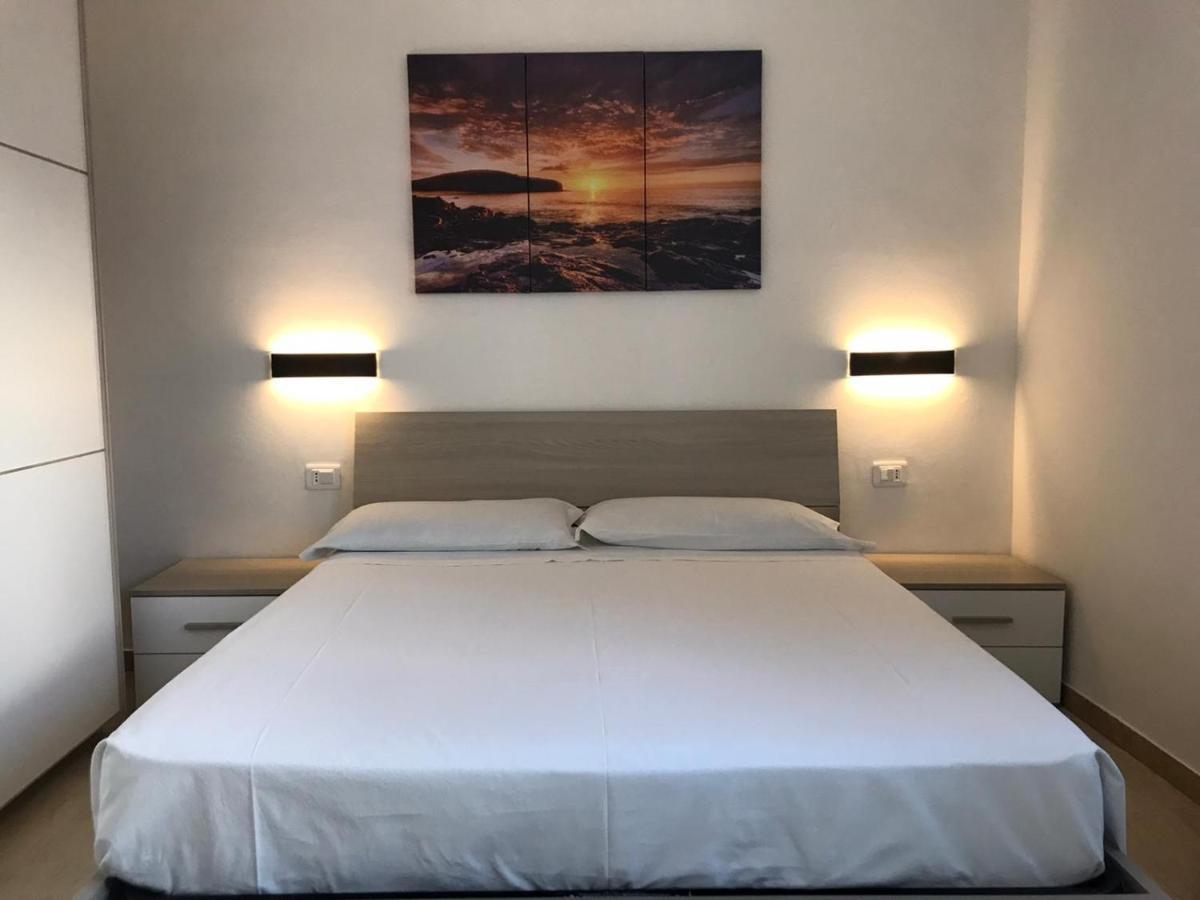 Eagle Rooms Riva del Garda Dış mekan fotoğraf