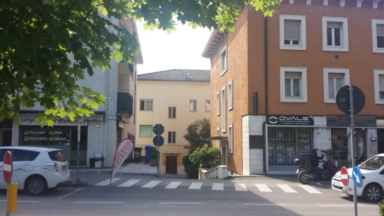 Eagle Rooms Riva del Garda Dış mekan fotoğraf